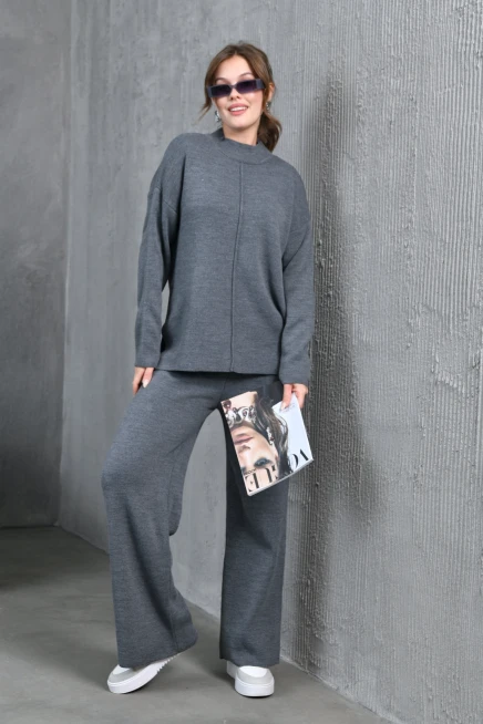 Kadın Antrasit Dik Yaka Yırtmaçlı Kazak Pantolon Triko Alt-Üst Takım