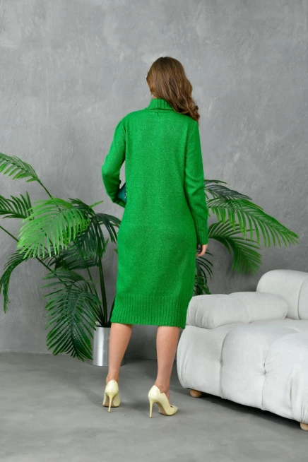 Kadın Balıkçı Yaka Kışlık Triko Elbise