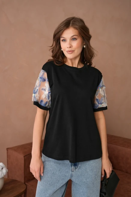 Tül Detaylı Basic T-Shirt