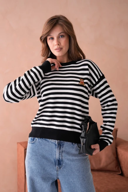 Kadın Bisiklet Yaka Nakış Detay Oversize Çizgili Triko Kazak