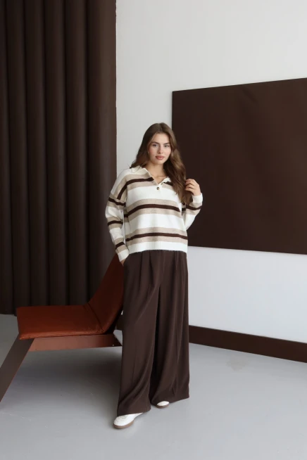 Kadın Kemik Oversize Çizgili Polo Yaka Triko Kazak