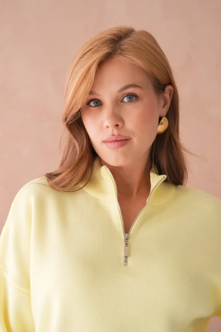 Kadın Yarım Balıkçı Yaka Fermuar Detay Oversize Triko Kazak