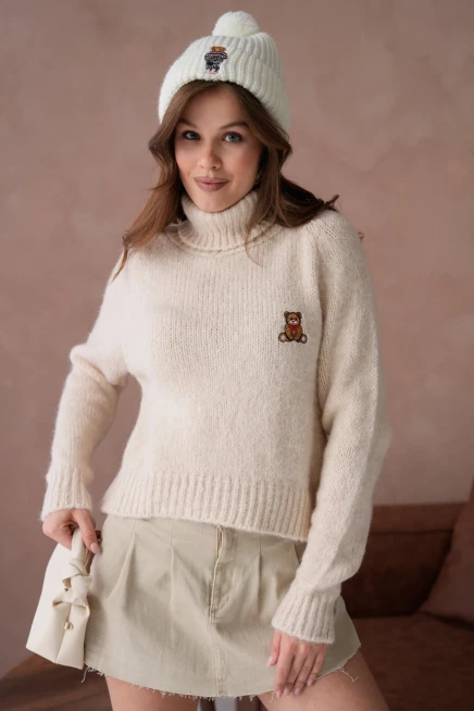 Kadın Balıkçı Yaka Nakış Detaylı Yumuşak Dokulu Kaşkorse Triko Kazak