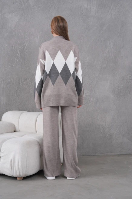 Kadın Dik Yaka Desenli Yırtmaçlı Kazak Pantolon İkil Triko Takım