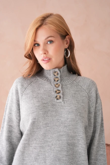 Kadın Dik Yaka Düğme Detay Oversize Triko Kazak