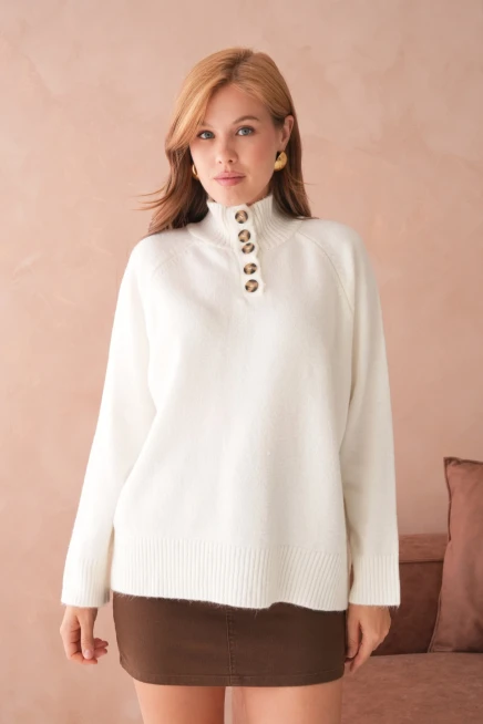 Kadın Dik Yaka Düğme Detay Oversize Triko Kazak