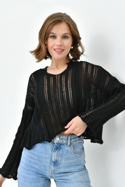 Kadın Dik Yaka Örgü Detaylı Crop Triko Kazak