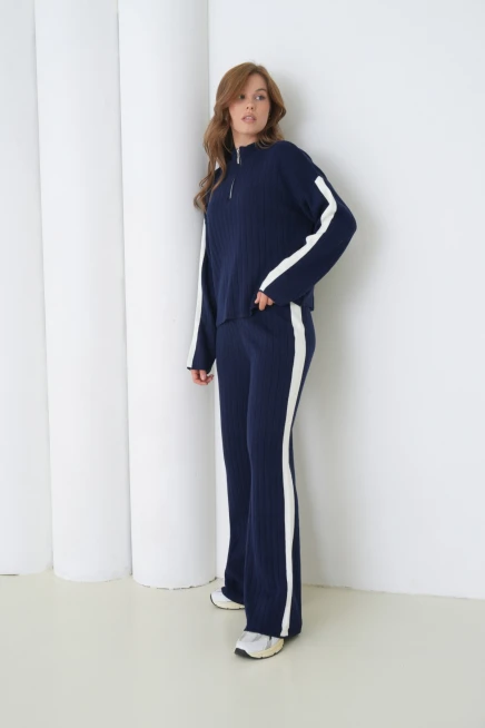 Kadın Dik Yaka Yarım Pat Fermuar Örgü Detay Kazak Pantolon İkili Triko Takım