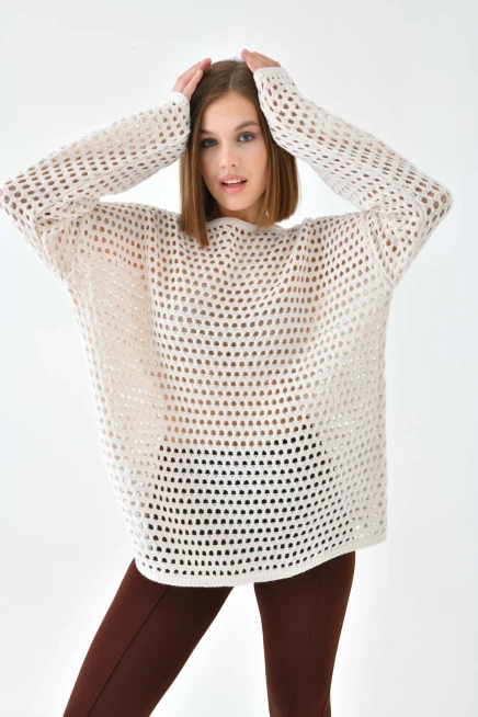 Kadın Kayık Yaka Örgü Detay Oversize Triko Kazak