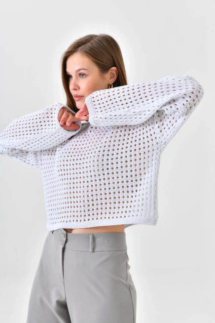 Kadın Kayık Yaka Örgü Detay Simli Crop Triko Kazak