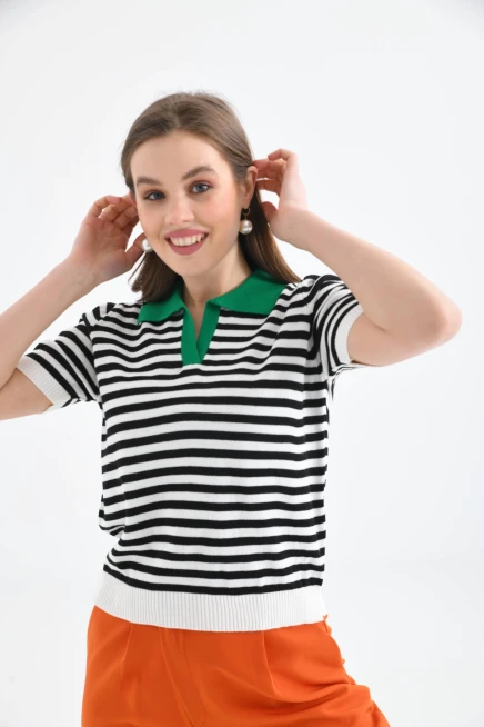 Kadın Polo Yaka Çizgili Triko Kazak