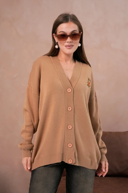 Kadın V Yaka Düğme Kapama Nakışlı Oversize Triko Hırka