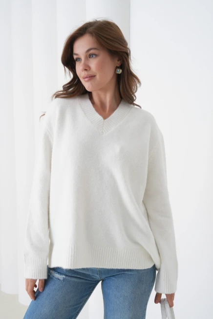 Kadın V Yaka Yumuşak Dokulu Oversize Triko Kazak