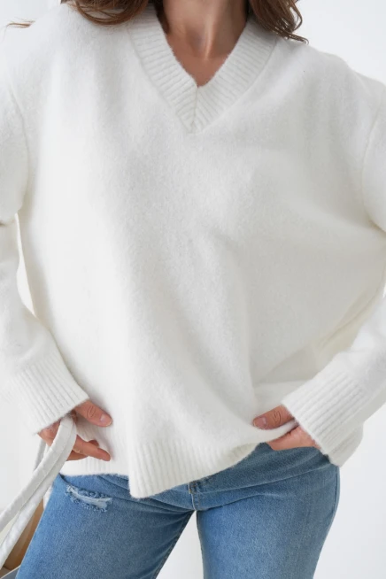 Kadın V Yaka Yumuşak Dokulu Oversize Triko Kazak