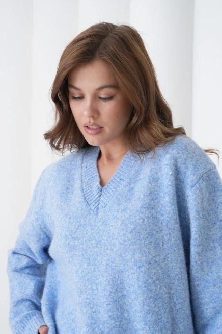 Kadın V Yaka Yumuşak Dokulu Oversize Triko Kazak