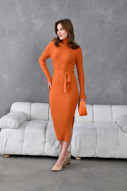 Kadın Balıkçı Yaka Kaşkorse Slim Fit Yırtmaçlı Triko Elbise