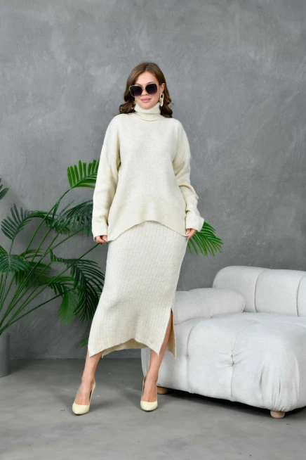 Kadın Balıkçı Yaka Oversize Kazak Uzun Etek İkili Triko Takım