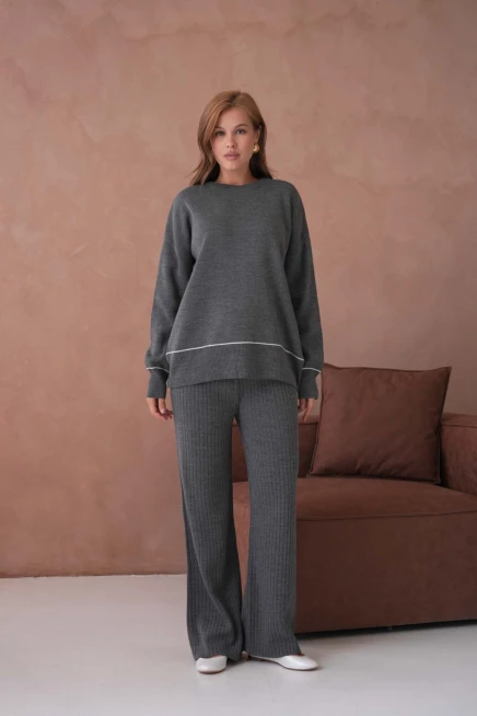 Kadın Bisiklet Yak Adüşük Kol Kazak Fitilli Pantolon İkili Triko Takım