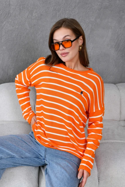 Kadın Bisiklet Yaka Çizgili Nakış Detay Oversize Triko Kazak