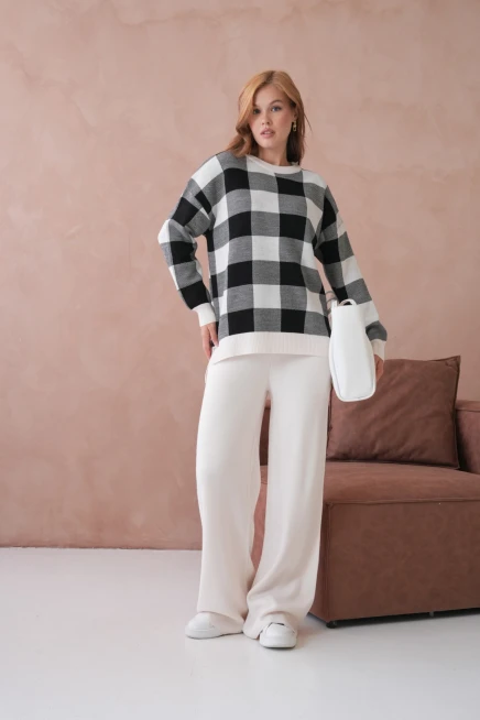 Kadın Bisiklet Yaka Desenli Yırtmaçlı Salaş Kazak Pantolon İkili Triko Takım