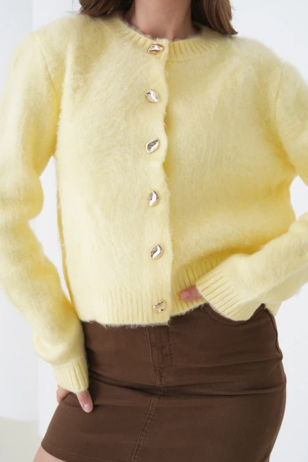 Kadın Bisiklet Yaka Düğme Detaylı Yumuşak Dokulu Şardonlu Triko Ceket