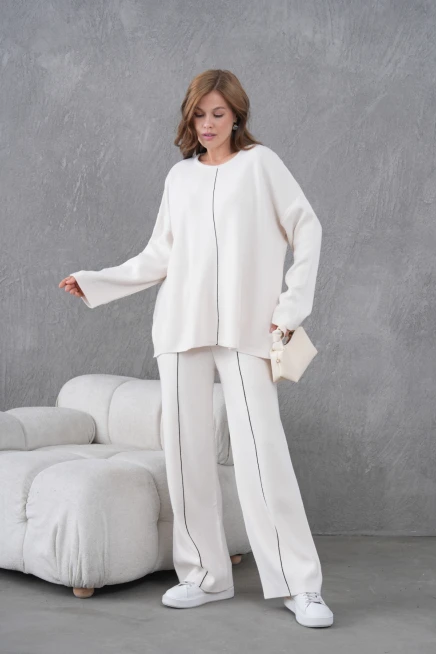 Kadın Bisiklet Yaka Yırtmaçlı Oversize Kazak Pantolon İkili Triko Takım