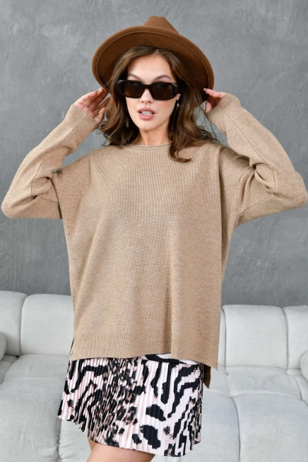 Kadın Bisiklet Yaka Yırtmaçlı Oversize Triko Kazak