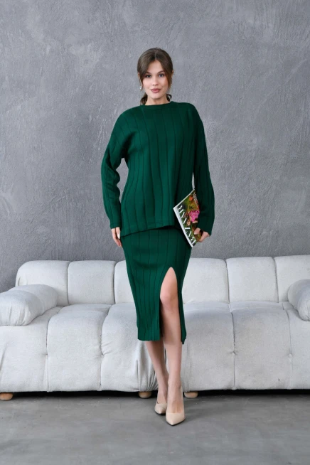 Kadın Bisiklet Yaka Yırtmaçlı Kazak Etek İkili Triko Takım