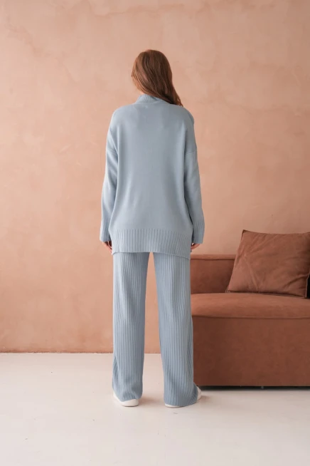 Kadın Dik Yaka Düğme Detay Yırtmaçlı Salaş Kazak Pantolon İkili Triko Takım