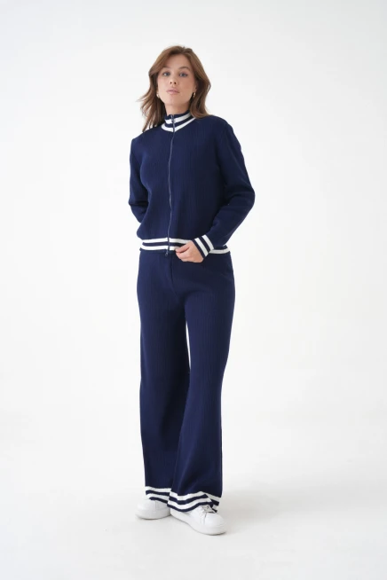 Kadın Dik Yaka Fermuar Kapama Çizgili Kaşkorse Ceket Pantolon İkili Triko Takım