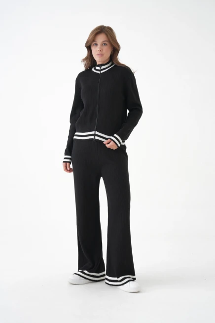 Kadın Dik Yaka Fermuar Kapama Çizgili Kaşkorse Ceket Pantolon İkili Triko Takım