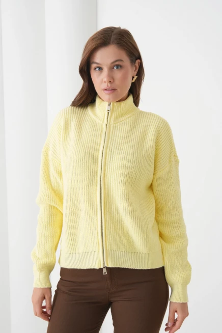 Kadın Dik Yaka Fermuar Kapama Oversize Triko Hırka 