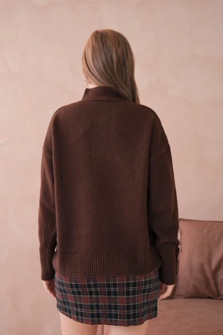 Kadın Dik Yaka Kolları Düğme Detaylı Yumuşak Dokulu Şardonlu Triko Kazak