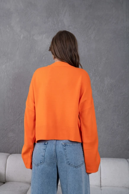 Kadın Dik Yaka Oversize Nakışlı Triko Kazak