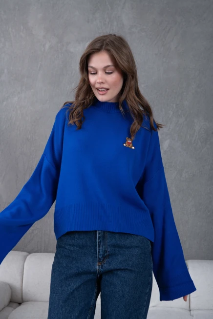 Kadın Dik Yaka Oversize Nakışlı Triko Kazak