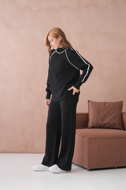 Kadın Dik Yaka Yarım Pat Fermuar Yırtmaçlı Kazak Pantolon İkili Triko Takım