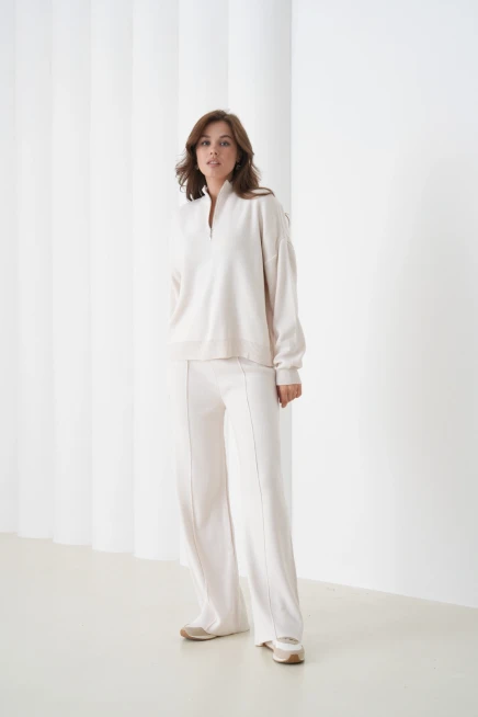 Kadın Dik Yaka Yarım Pat Fermuar Yırtmaçlı Kazak Pantolon İkili Triko Takım