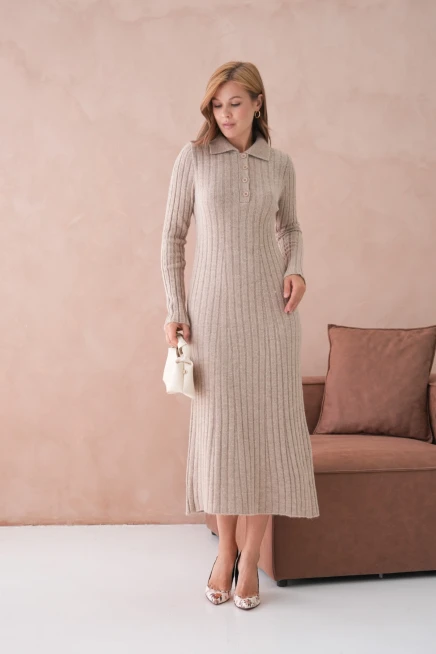 Kadın Polo Yaka Düğme Detay Maxi Boy Yumuşak Dokulu Fitilli Triko Elbise