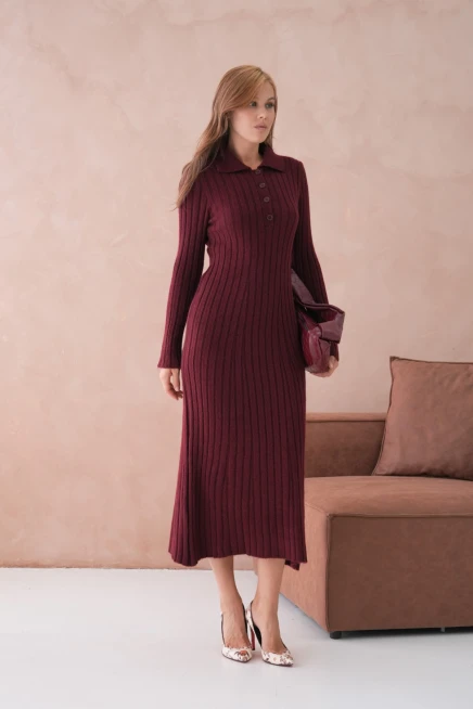 Kadın Polo Yaka Düğme Detay Maxi Boy Yumuşak Dokulu Fitilli Triko Elbise