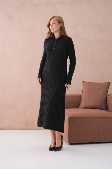 Kadın Polo Yaka Düğme Detay Maxi Boy Yumuşak Dokulu Fitilli Triko Elbise