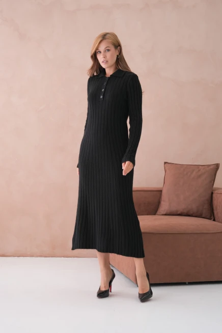 Kadın Polo Yaka Düğme Detay Maxi Boy Yumuşak Dokulu Fitilli Triko Elbise