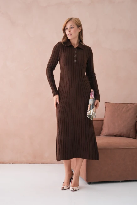 Kadın Polo Yaka Düğme Detay Maxi Boy Yumuşak Dokulu Fitilli Triko Elbise