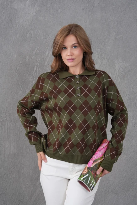 Kadın Polo Yaka Yarım Pat Düğme Detay Desenli Oversize Triko Kazak