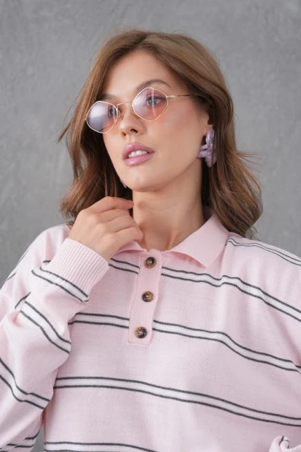 Kadın Polo Yaka Yarım Pat Düğme Kapama Çizgili Triko Kazak
