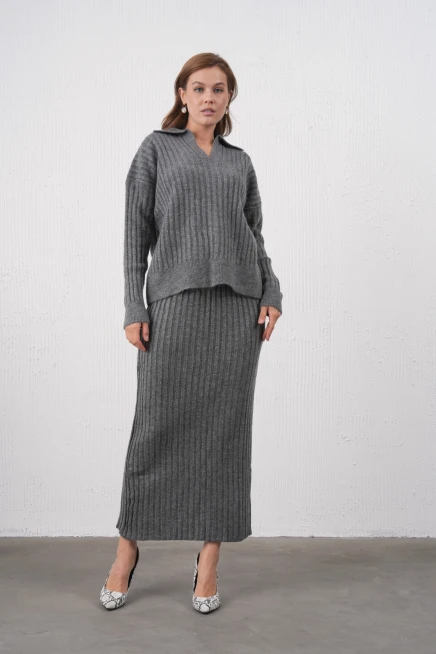 Kadın Polo Yaka Yarım Pat Örgü Detay Kazak Etek İkili Triko Takım