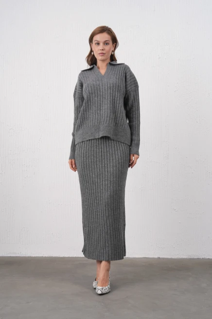 Kadın Polo Yaka Yarım Pat Örgü Detay Kazak Etek İkili Triko Takım