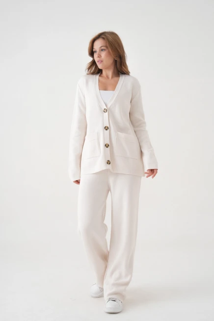 Kadın V Yaka Cep Detay Düğme Kapama Oversize Ceket Pantolon İkili Triko Takım