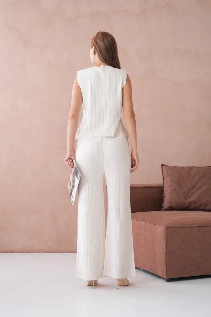 Kadın V Yaka Düğme Detay Yelek Pantolon İkili Triko Takım