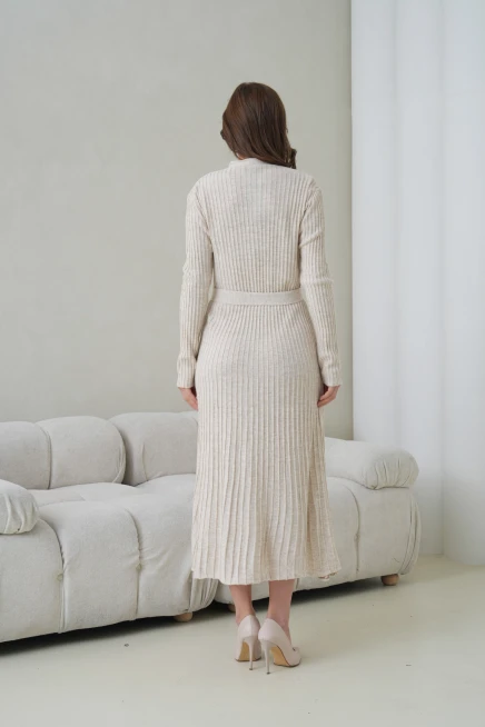 Kadın V Yaka Ful Düğme Kapama Kemer Detay Maksi Boy Fitilli Triko Elbise