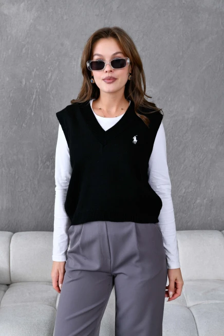 Kadın V Yaka Nakışlı Oversize Basic Triko Sweater